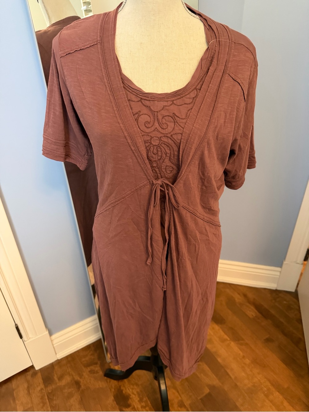 All Cotton Twin Set of Top without Sleeves and  Long Vest In Dusty Brown